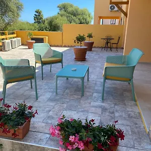 Couette-café Pettirosso, San Teodoro (Sardinia)